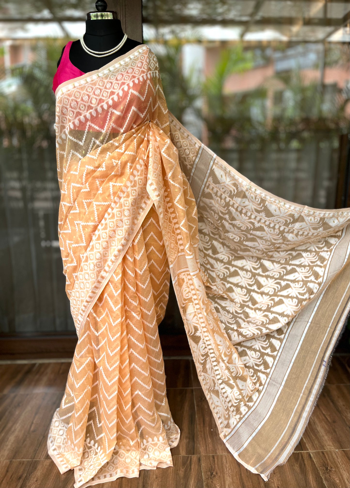 Jamdani Saree | Peachy Pop