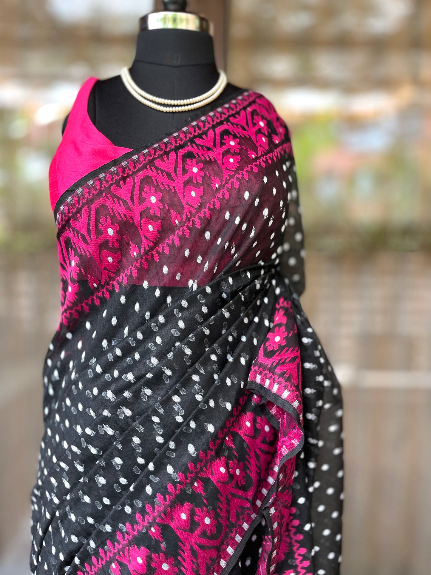 Jamdani Saree | Midnight Magenta