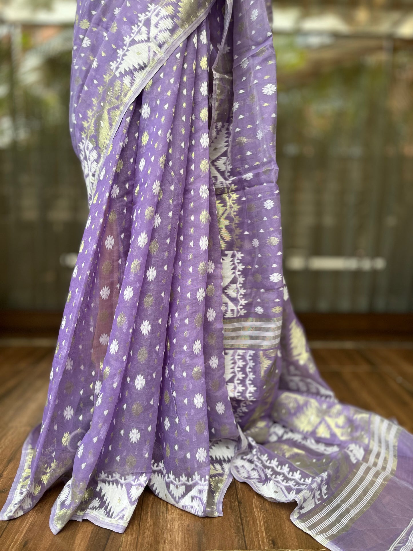 Jamdani saree | Moon & Mauve