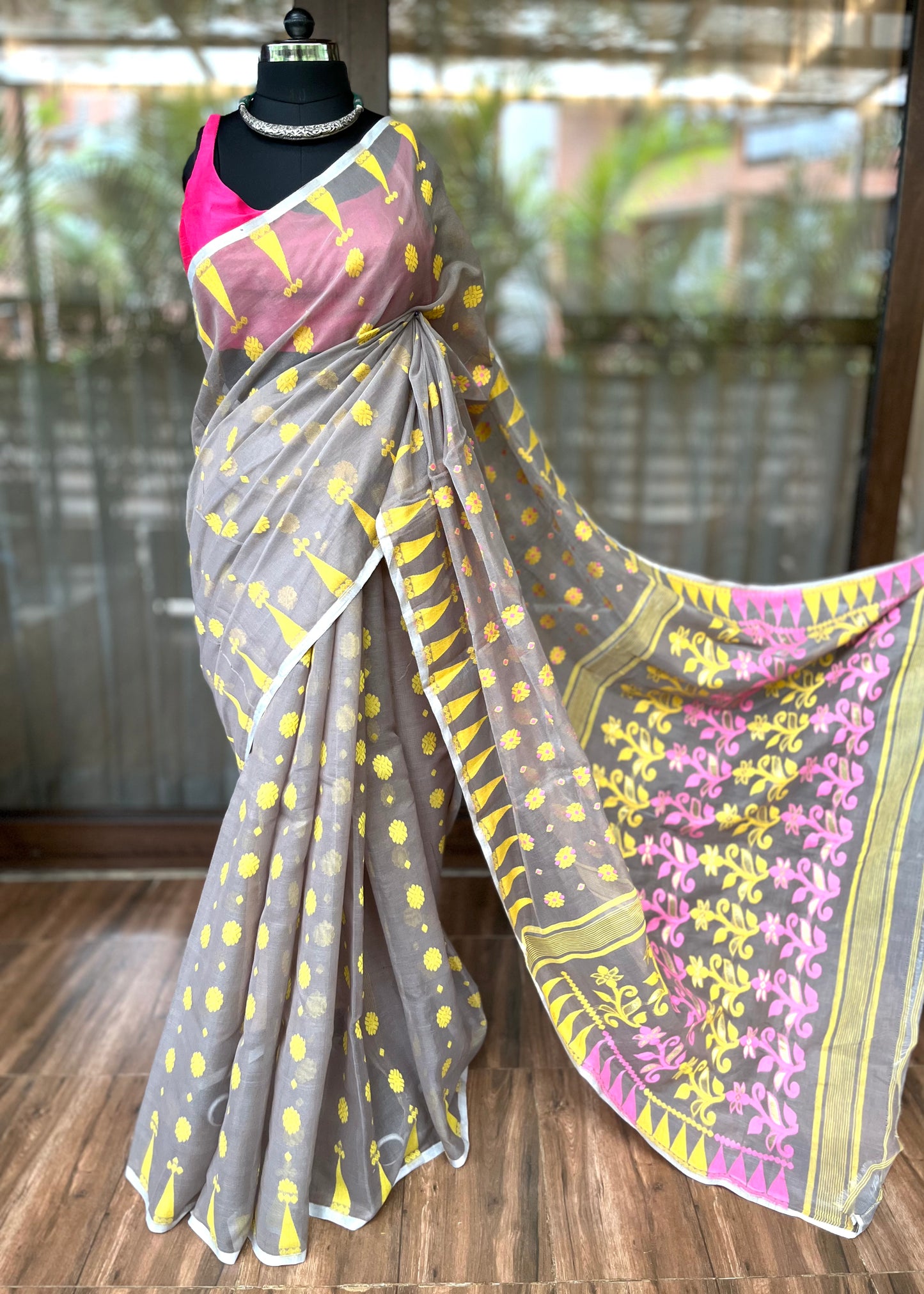 Jamdani Saree | Blooming Grey