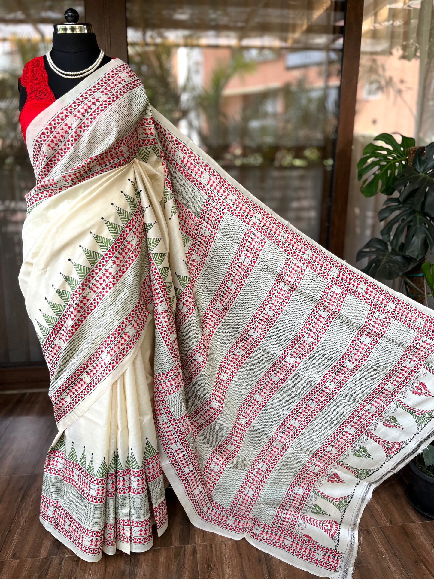 Kantha Stitch Saree | Artsy Hems