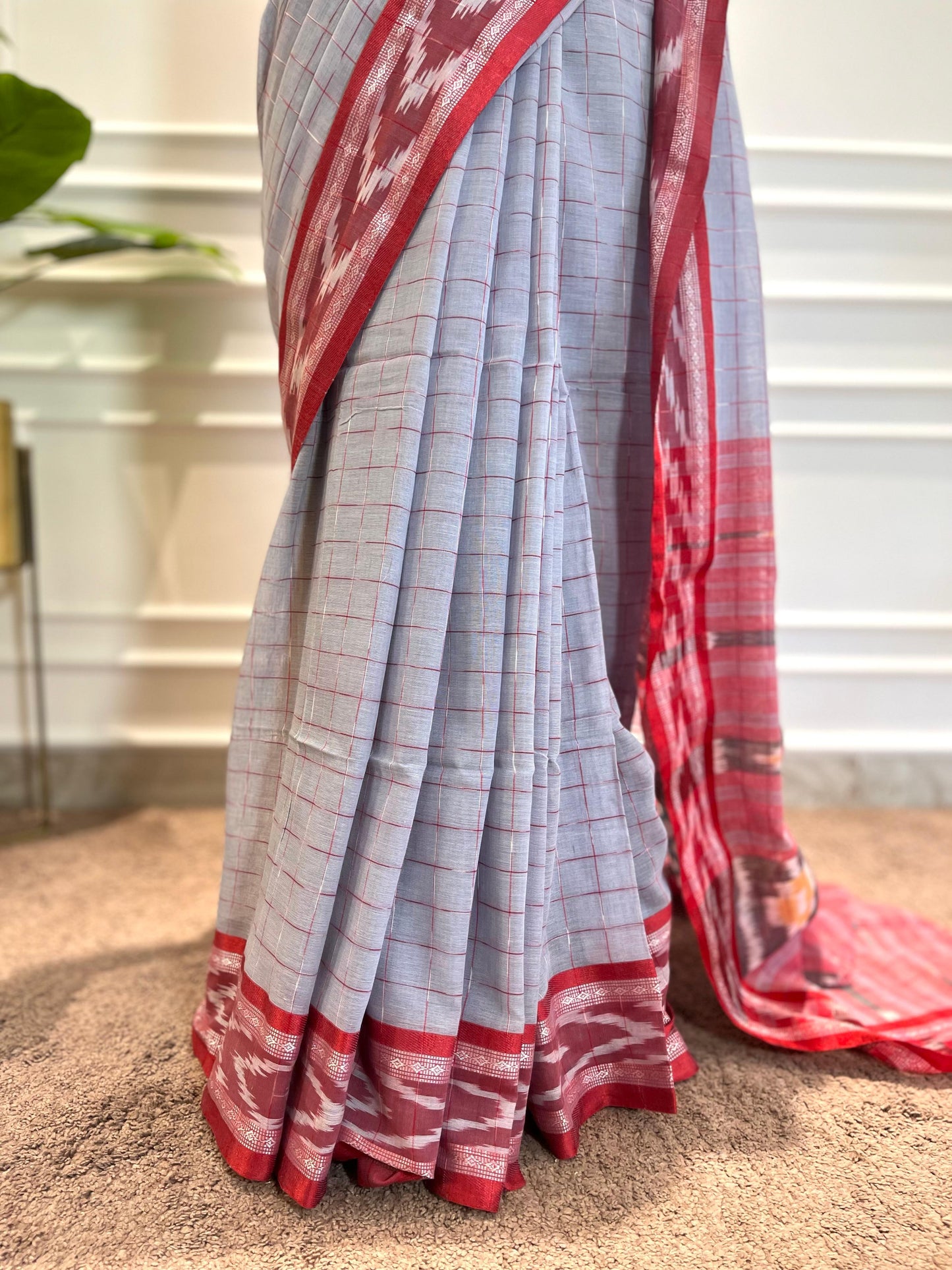 Cotton Saree | Arya | Grey-Red