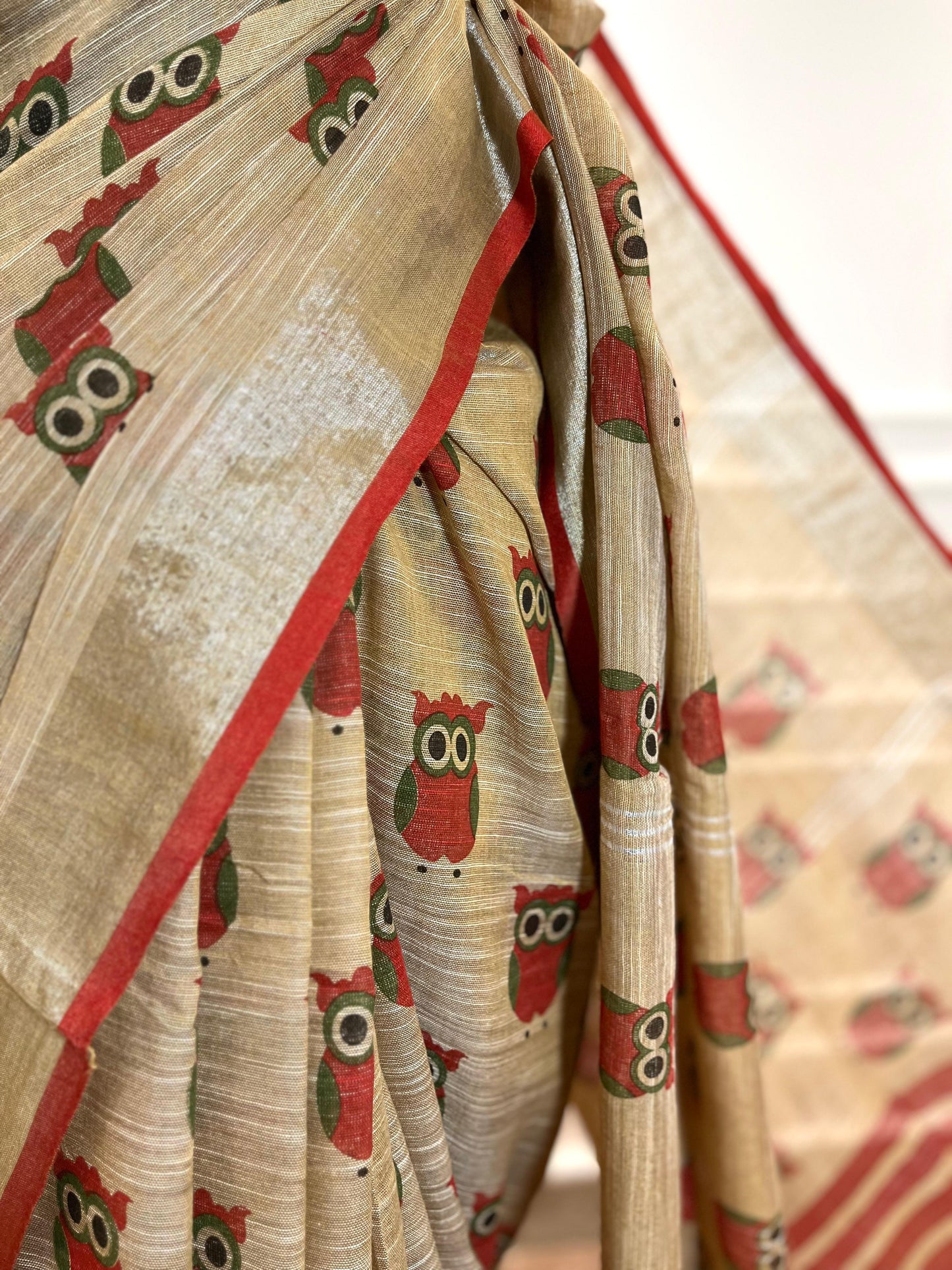 Khadi Saree | Ulluk | Beige-Red