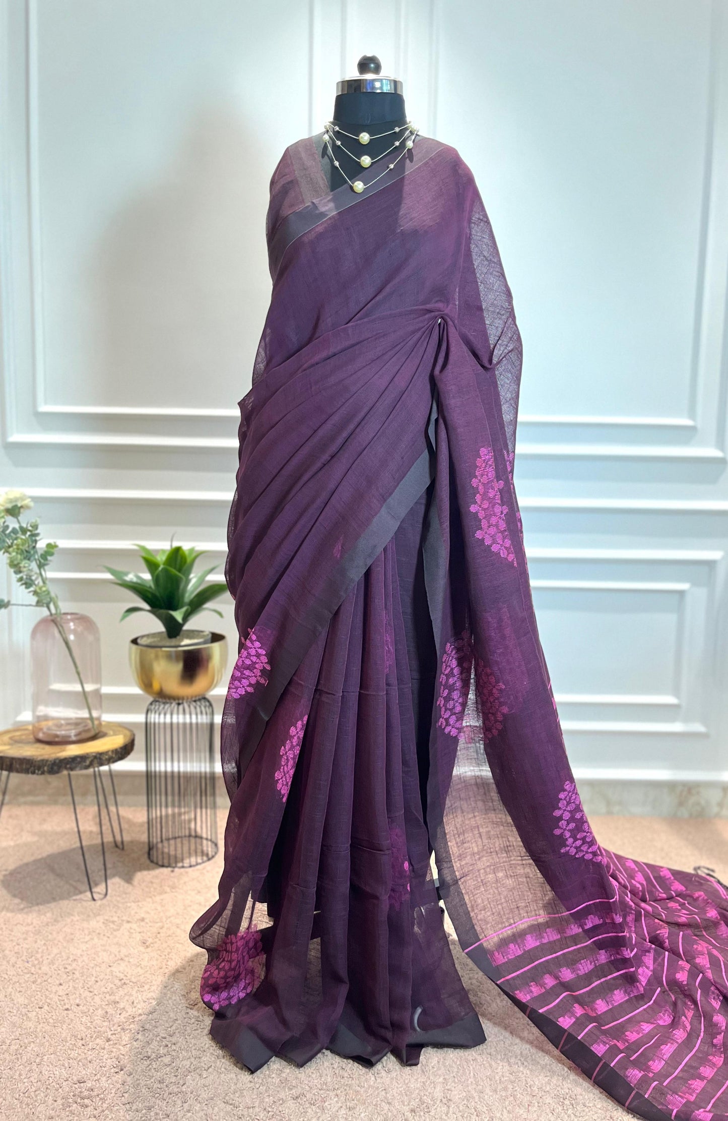 Linen Saree | Guldasta | Magenta