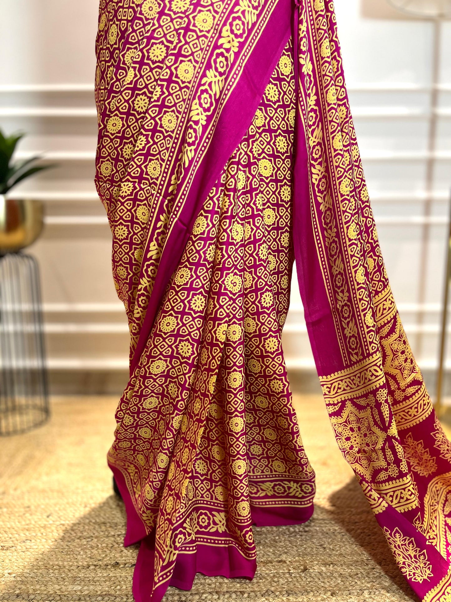 Sitaron ki Rani | Modal Silk Saree