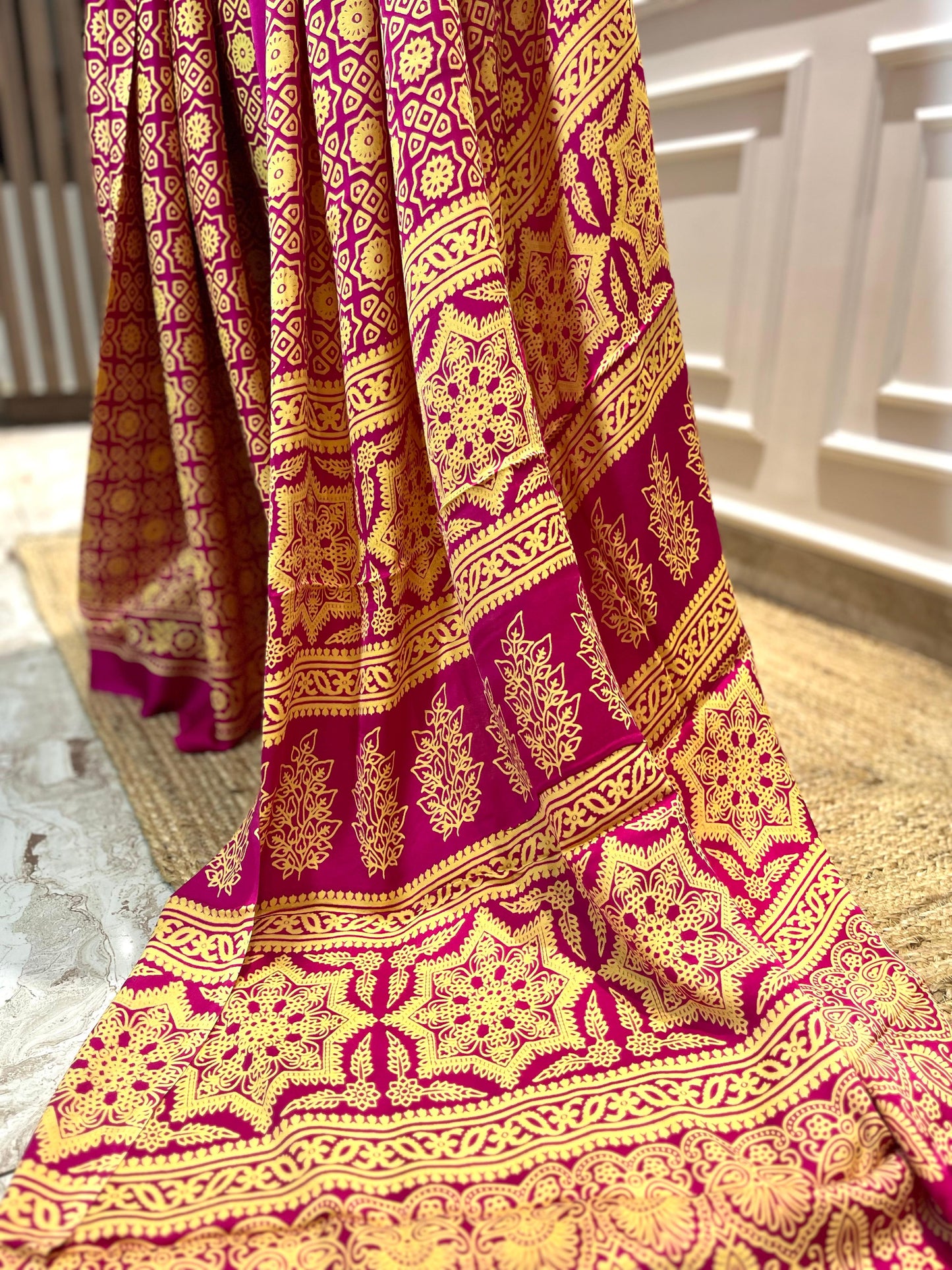 Sitaron ki Rani | Modal Silk Saree