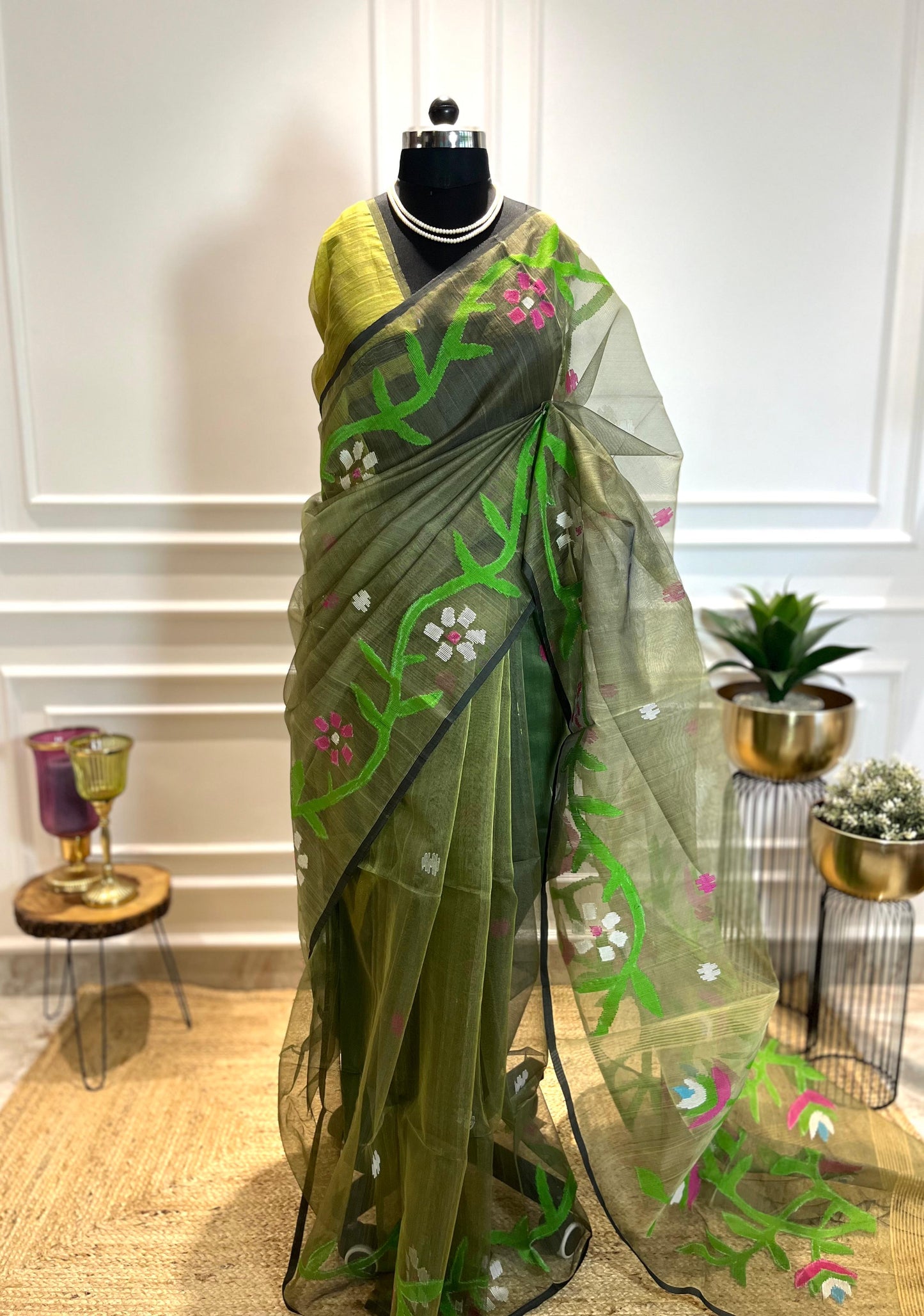 Kaliyon ka chaman | Muslin Silk Saree